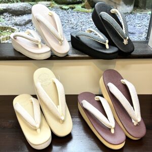 菱屋カレンブロッソ草履